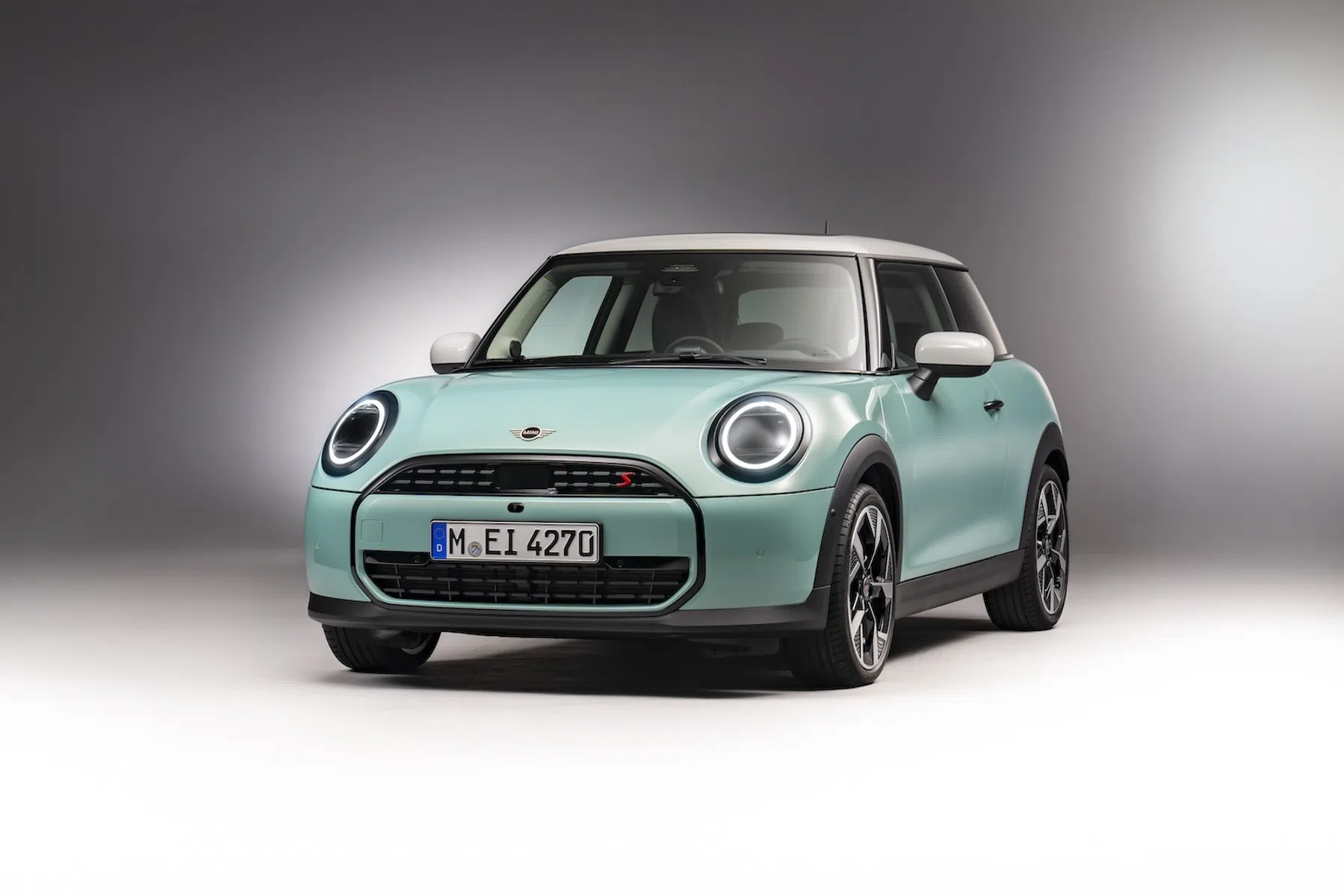 MINI Cooper S keert terug zonder iconische uitlaten