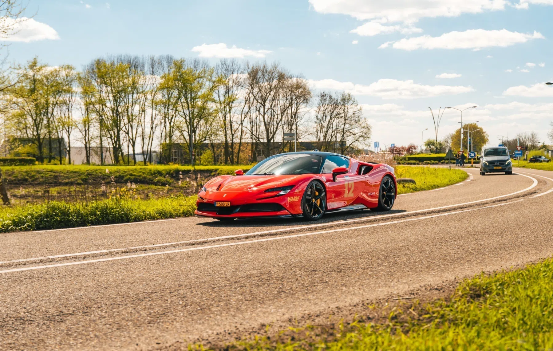 Ferrari SF90