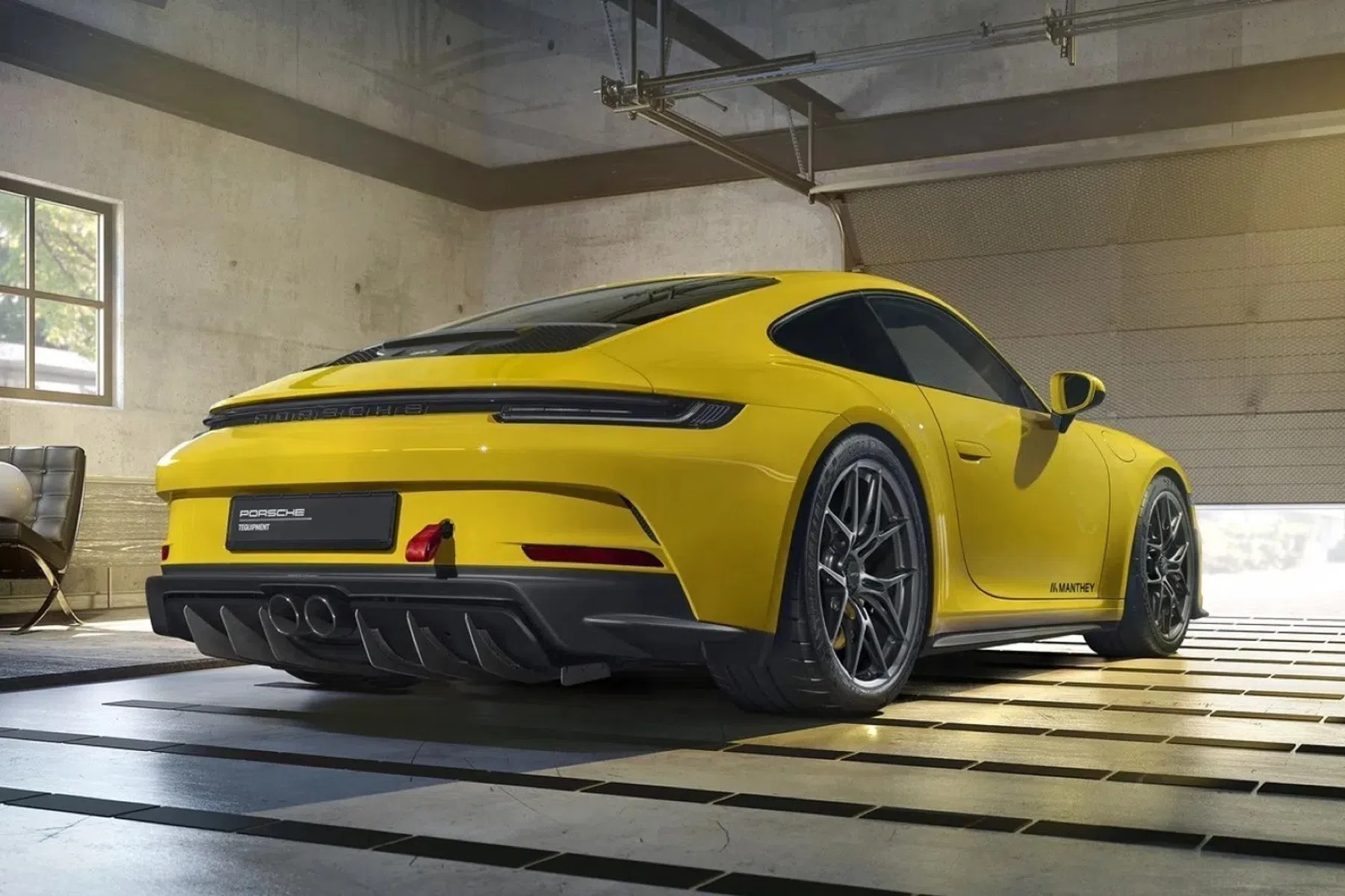 Manthey 911 GT3 Touring