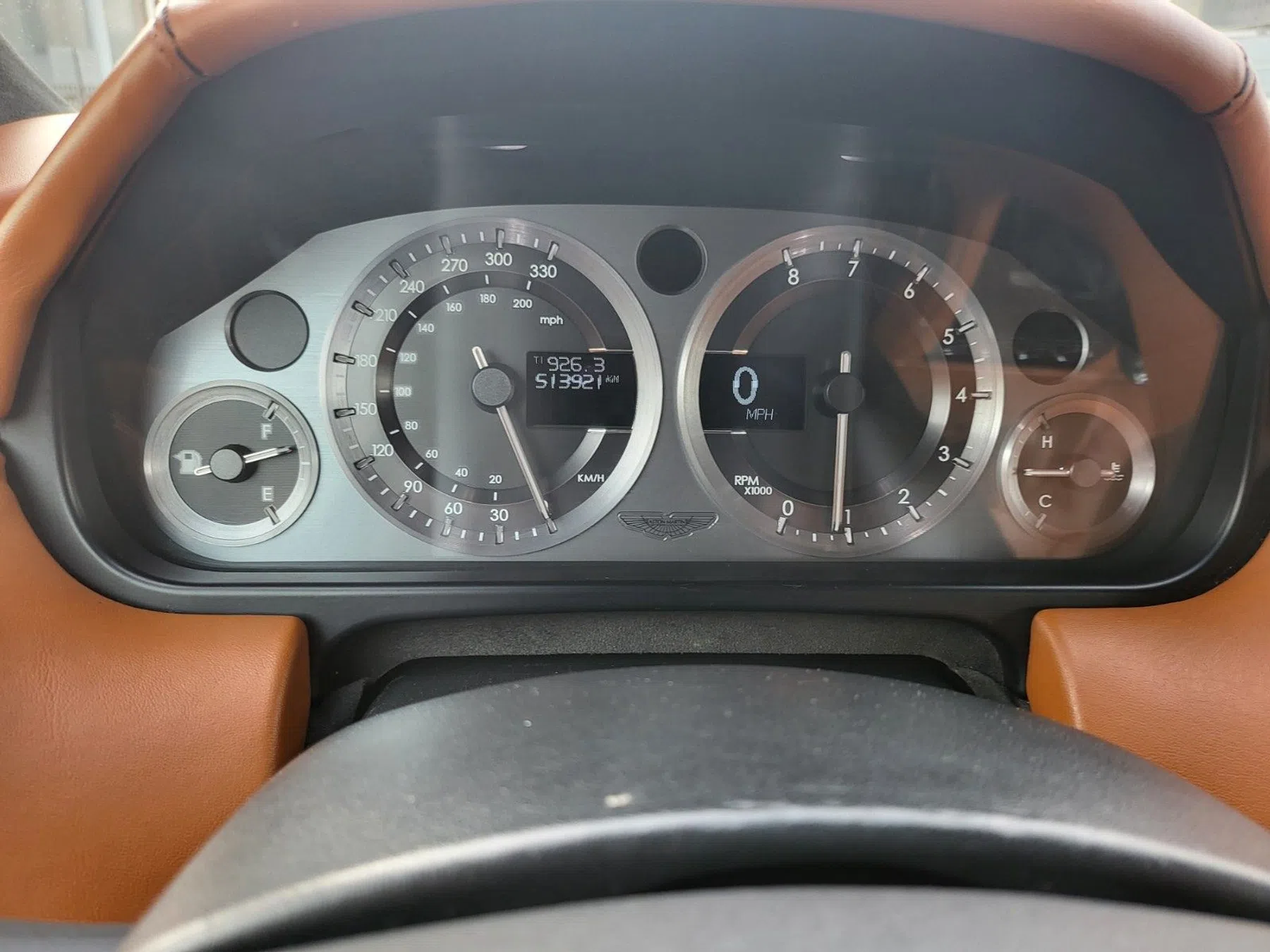 oranje Aston