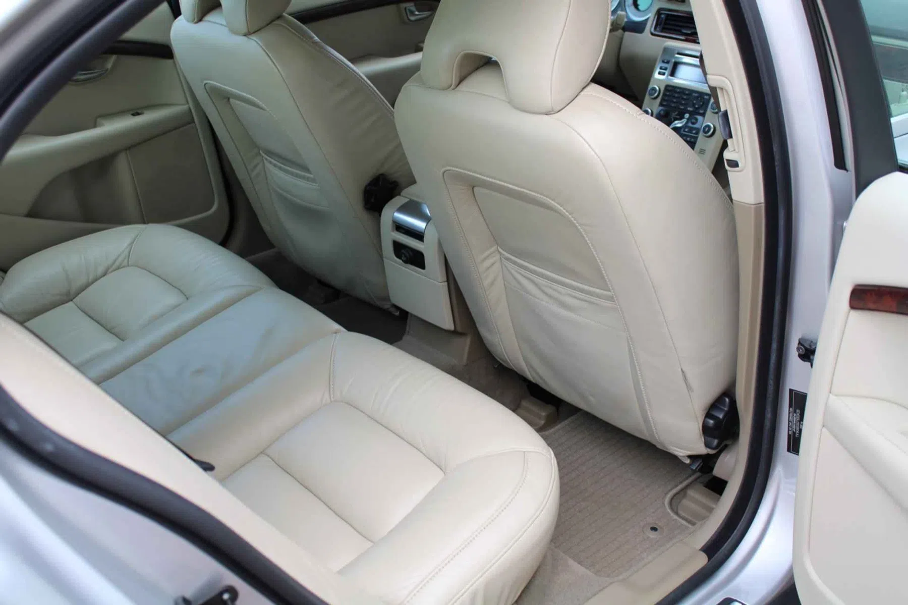 Volvo S80 V8