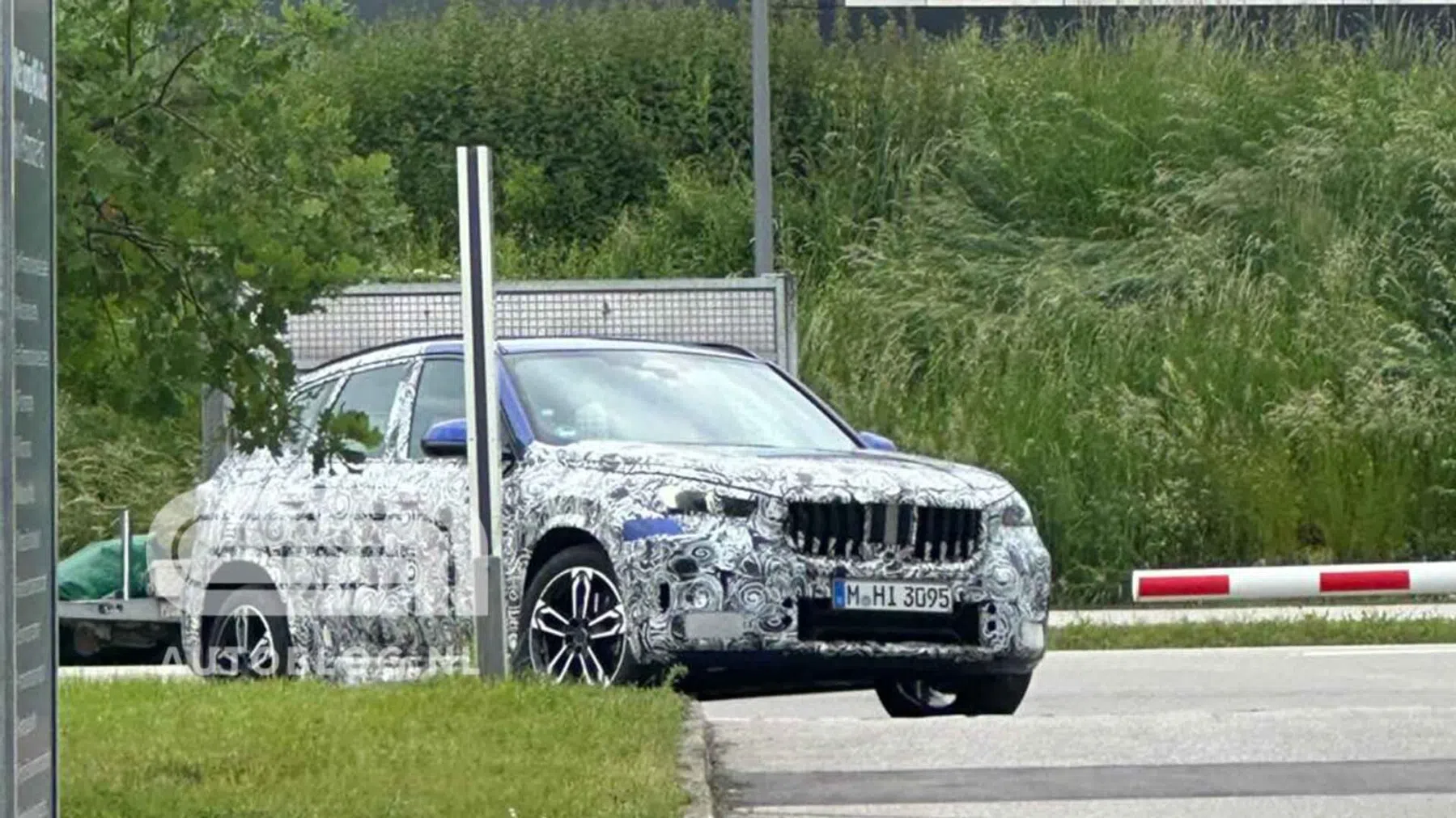 bmw x1 7-zitter