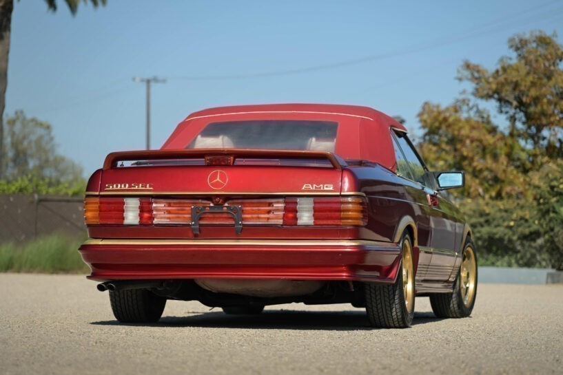 Deze Mercedes 500 SEC is de jaren '80 op z'n slechtst