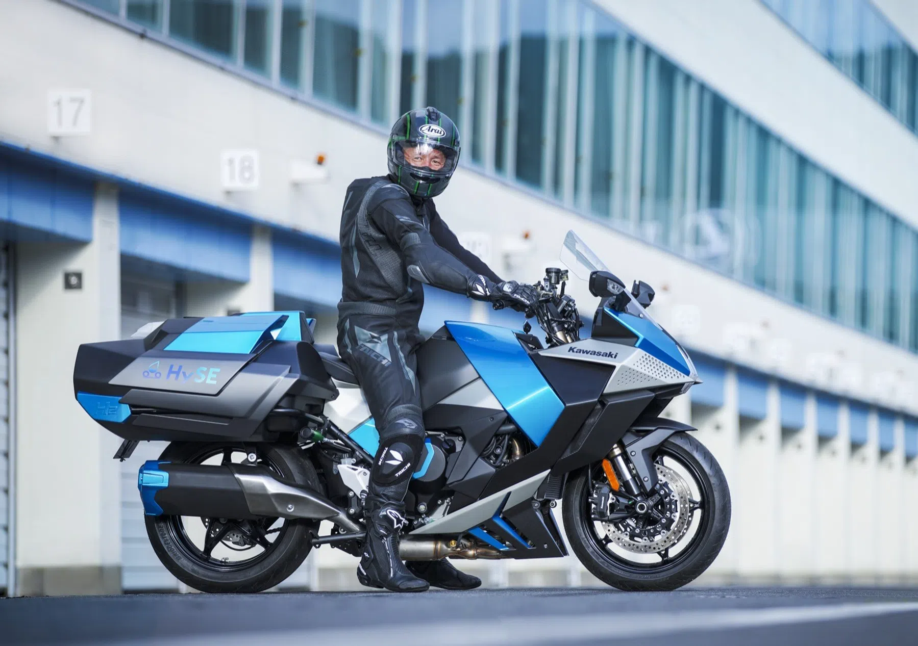 Motorfiets Ryer Waterstof motorfiets is een partij lelijke toekomstmuziek