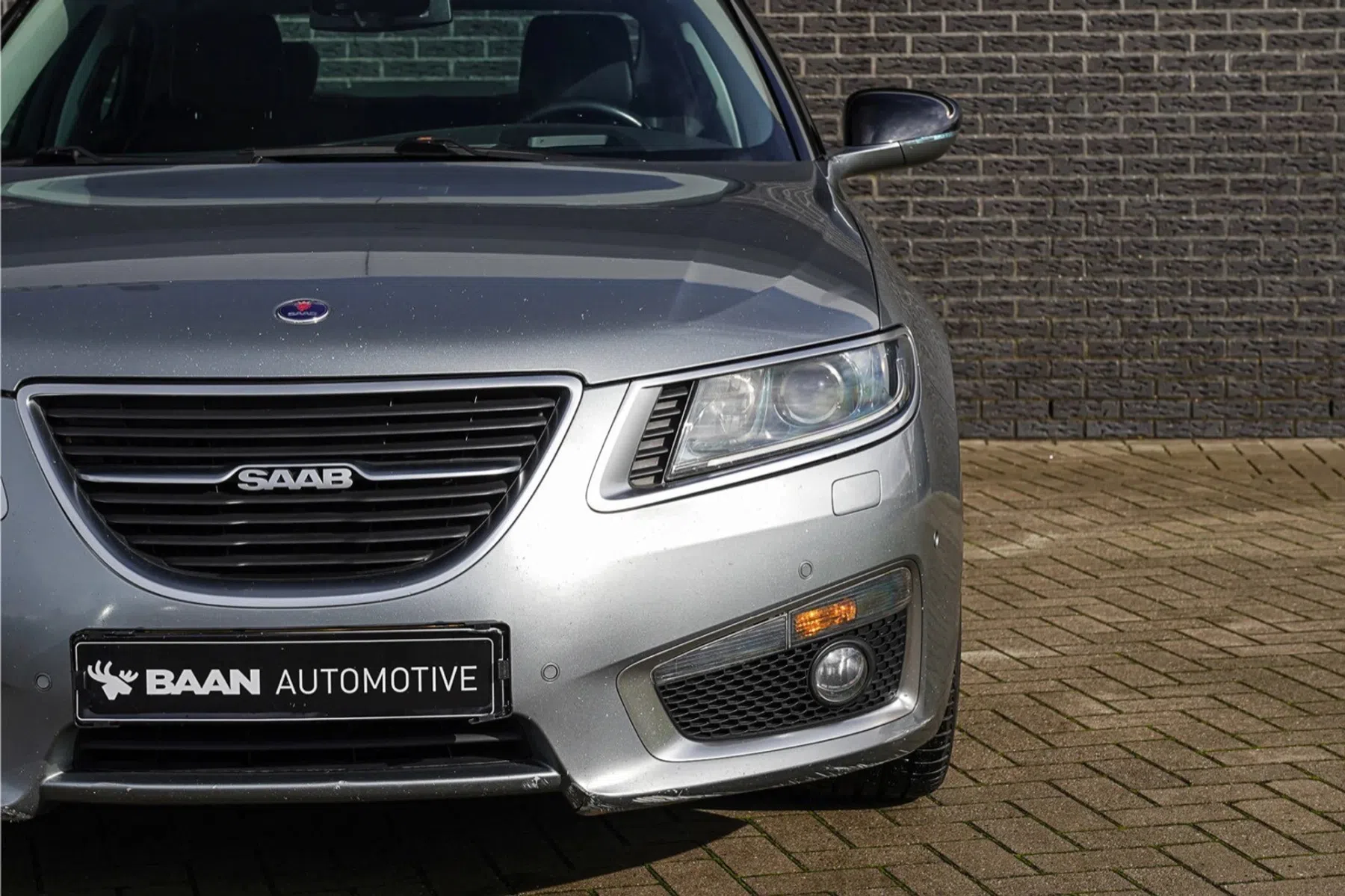 superstrakke Saab