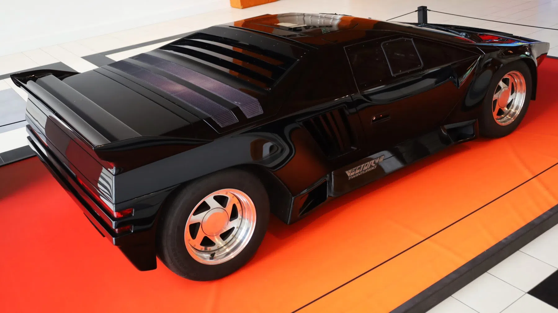 Vector W 7 Vector W8 Twin Turbo