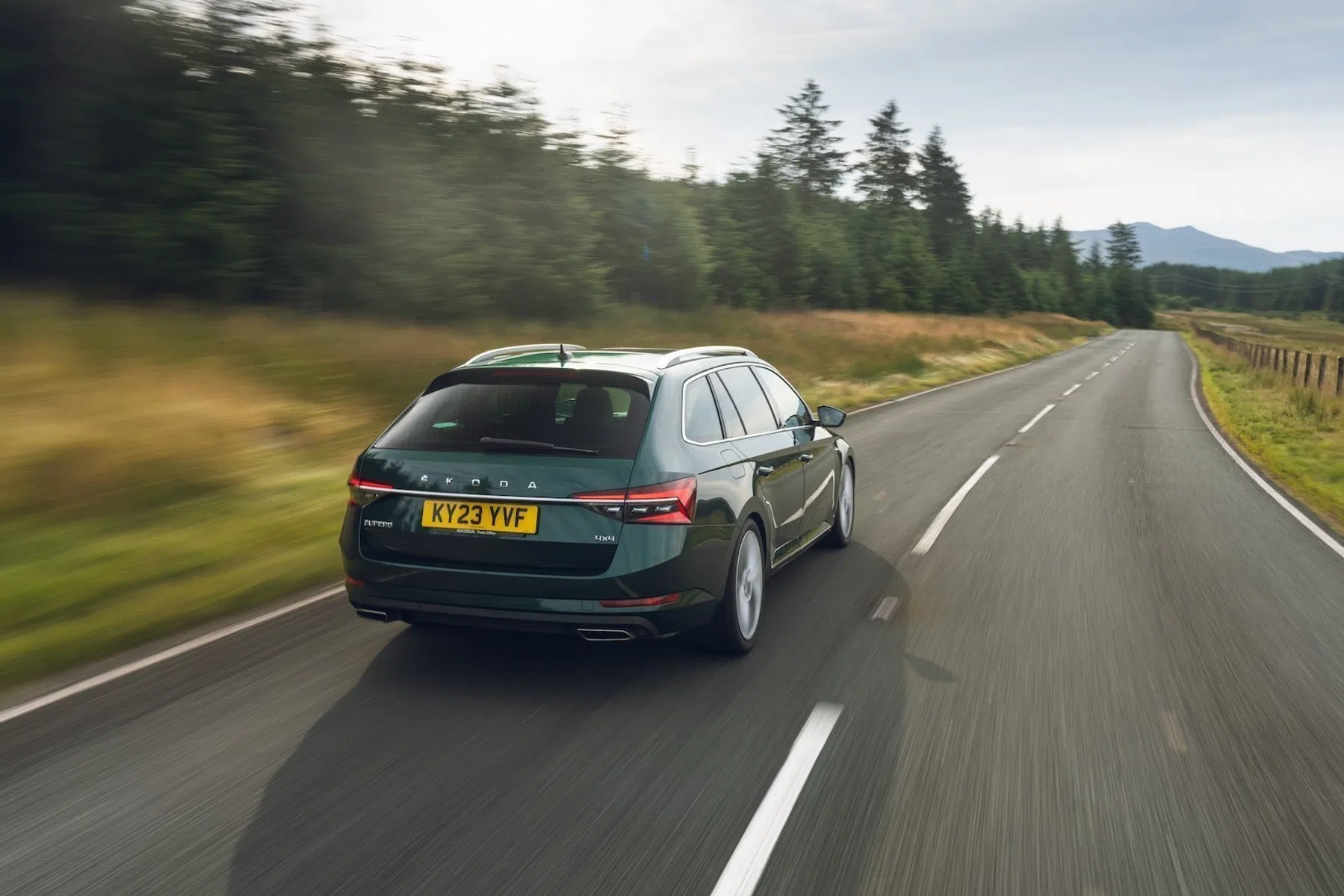 Skoda (!) onthult Superb Estate met 477 pk