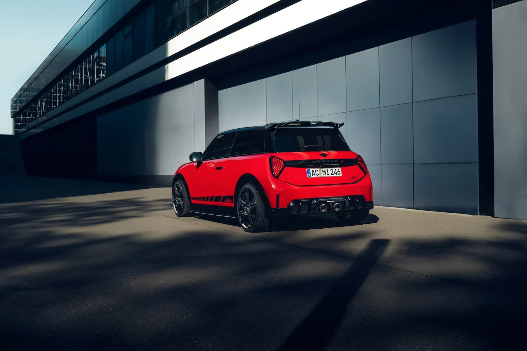 Nieuwe MINI knapt lekker op dankzij AC Schnitzer