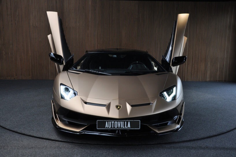 De Lamborghini Aventador SVJ van Mobicep