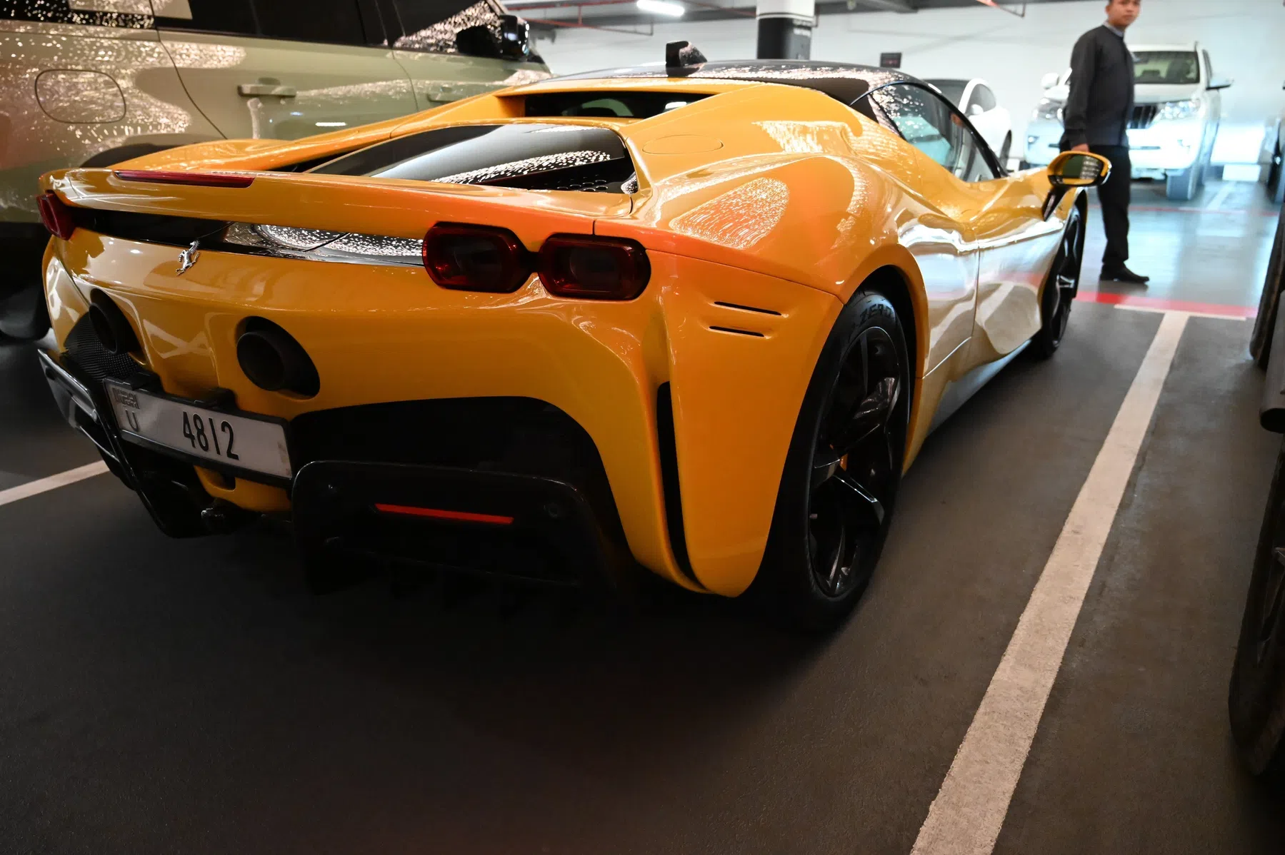 Ferrari SF90