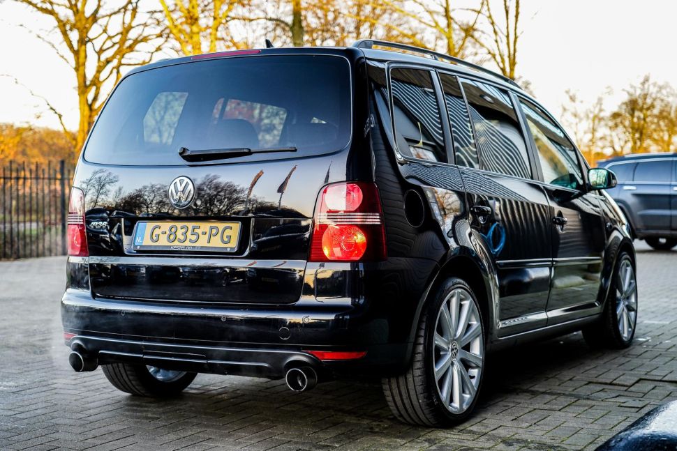 Touran R32 Unieke Volkswagen Touran R36(!) met 315 pk kan van jou zijn