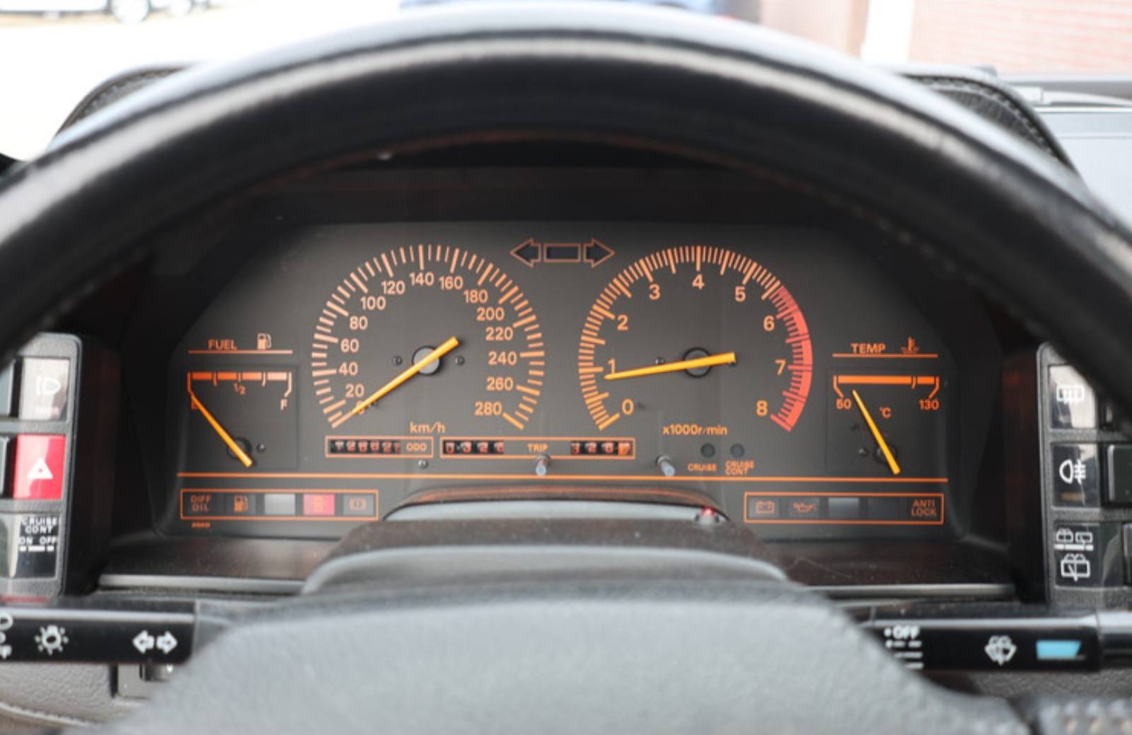 Maakt deze exotische V6-occasion met klapkoplampen hebberig?