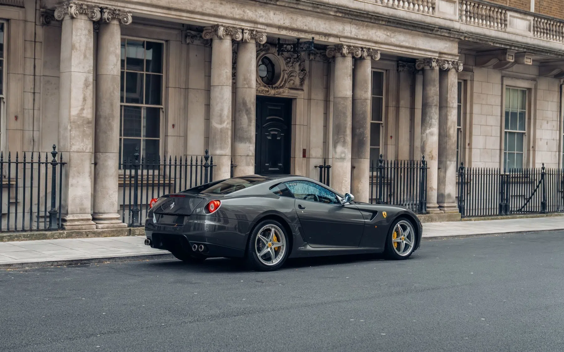 De laatste Ferrari 599 GTB met handbak