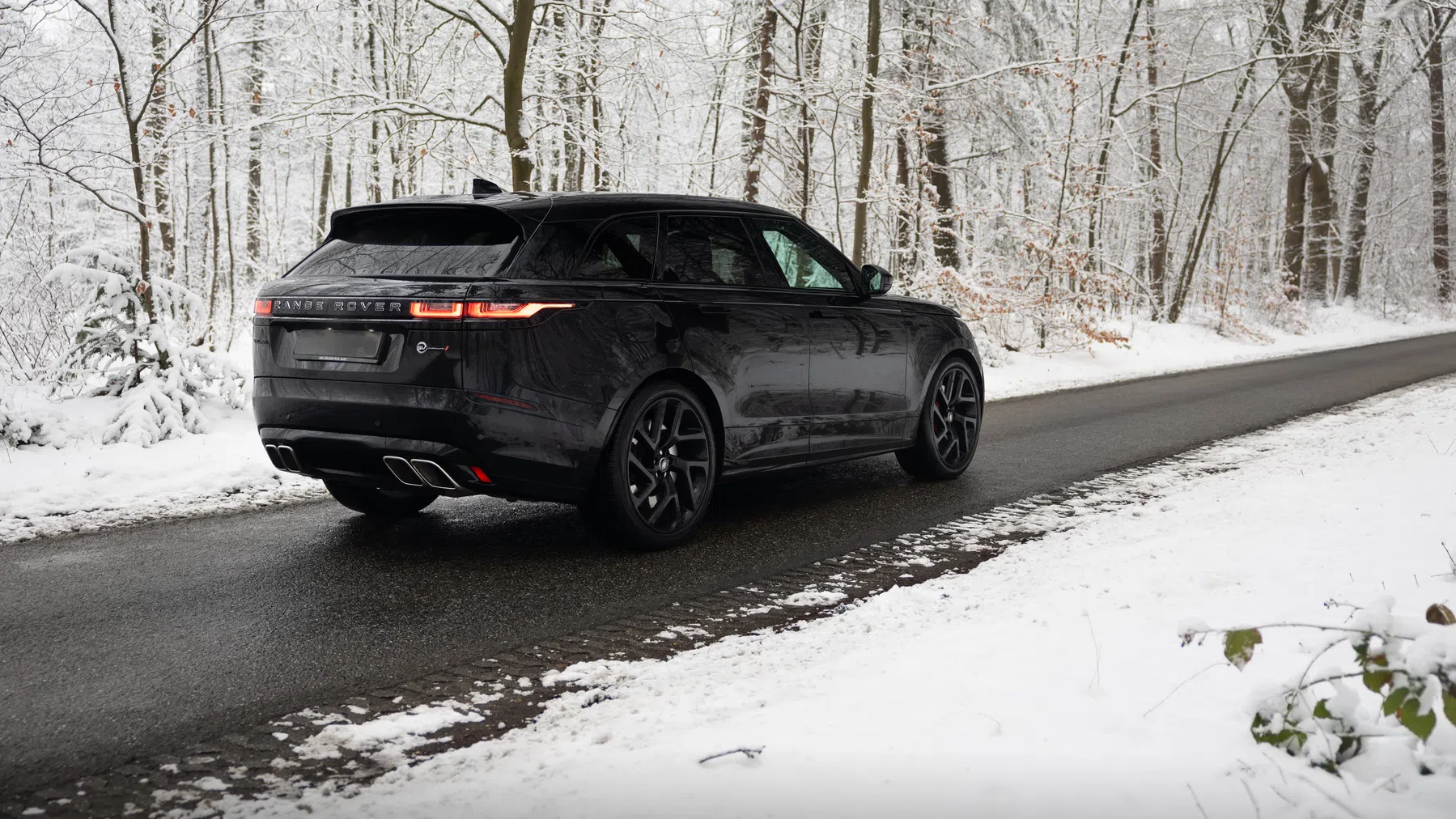 Land Rover Range Rover Velar SVAutobiography