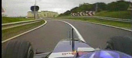 Robert Doornbos in Red Bull F1 op Afsluitdijk