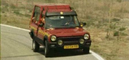 Een Rancho. Wat zeggie? Een Ráncho! Wat zeggie? EEN RANCHO! Oh zeg dat dan! Ja dat zeg ik, drommels, drommels!