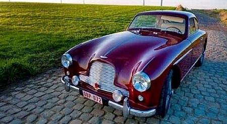 Aston Martin DB2/4 Sports Saloon