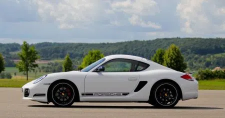 Rijtest en video: Porsche Cayman R