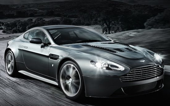 'Aston Martin V12 Vantage met pensioen'