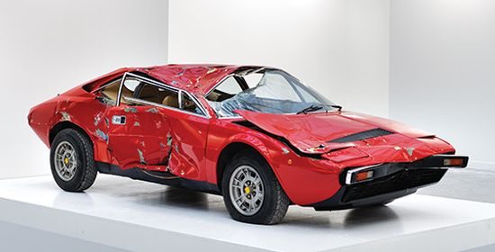 Bertrand Lavier 'Dino' verkocht