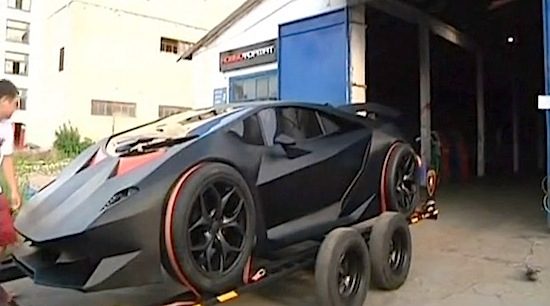 In Kirgizië hebben ze hun eigen Lambo Sesto Elemento