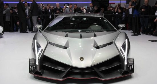 Lamborghini Veneno, scary shit