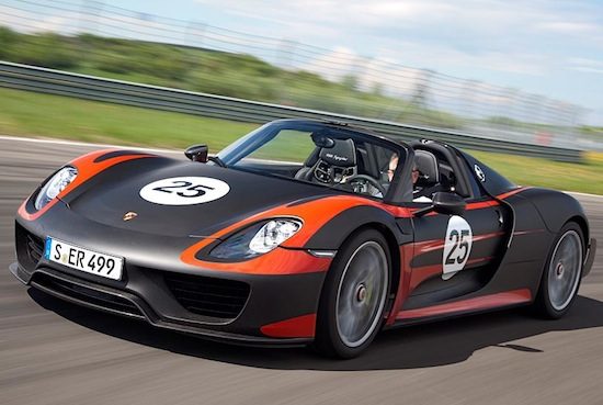 Porsche 918 Spyder heeft een Nederlandse prijs. En meer vermogen