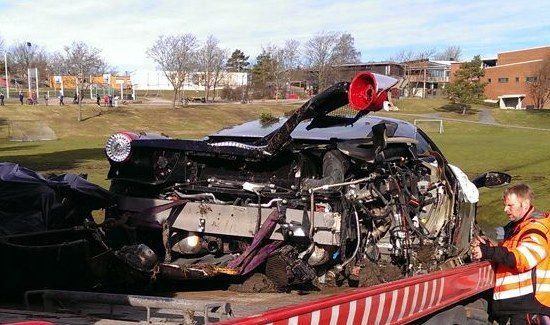 Ferrari 458 crash