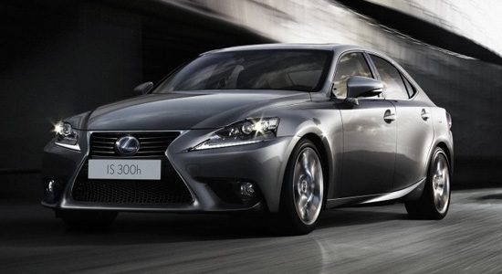 Lexus is300h