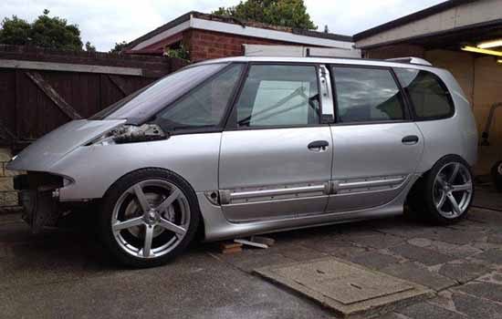 Renault Espace met Lexus-onderstel en V8 [gallery]