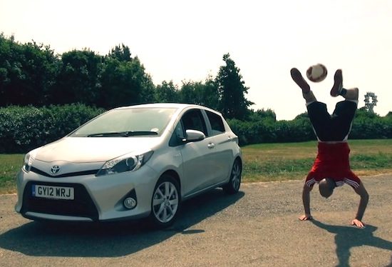 Vijf voorbeelden van voetballen met auto's