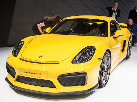 Live: de Porsche Cayman GT4 in al zijn geelheid