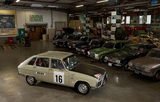 De Renault 16 en andere historische bolides