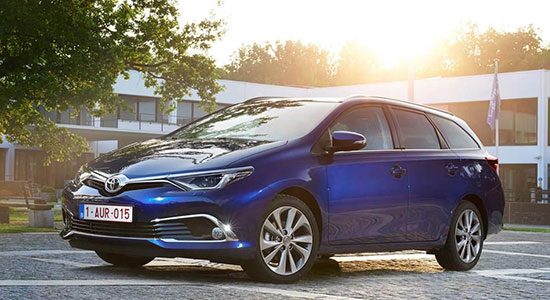 Toyota Auris facelift 2015