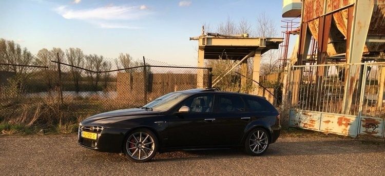 Alfa 159