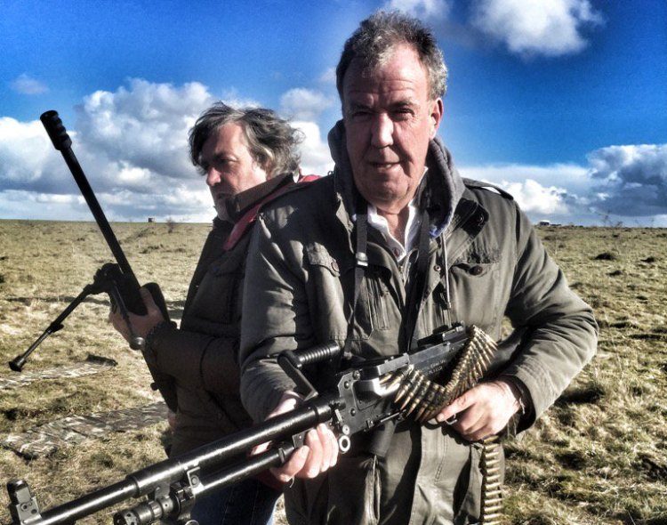Waarom Jeremy Clarkson uit een vliegtuig werd gekickt