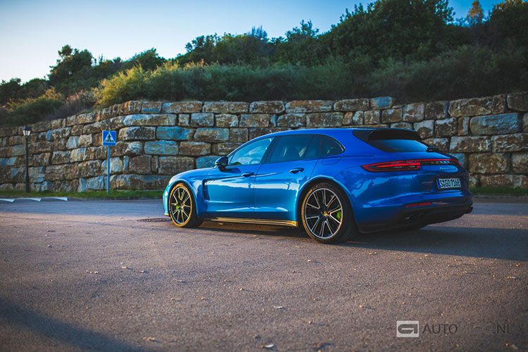 Porsche Panamera Turbo S e-hybrid Sport Turismo