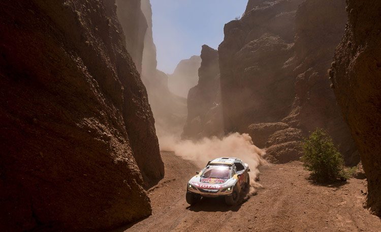 Dakar 2017 peugeot 3008DKR