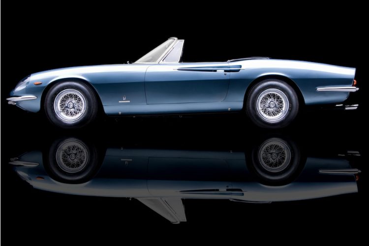 Ferrari 365 California