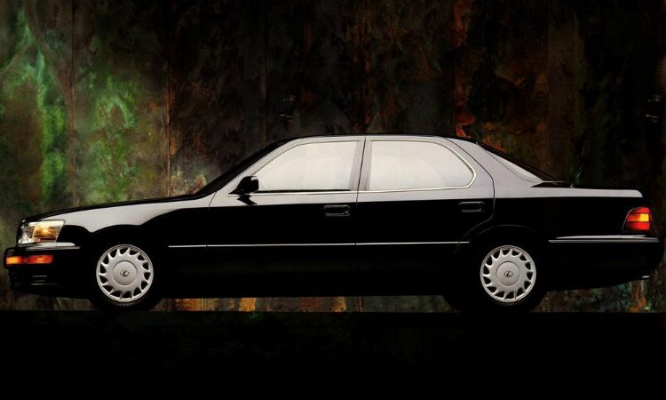 Lexus LS400