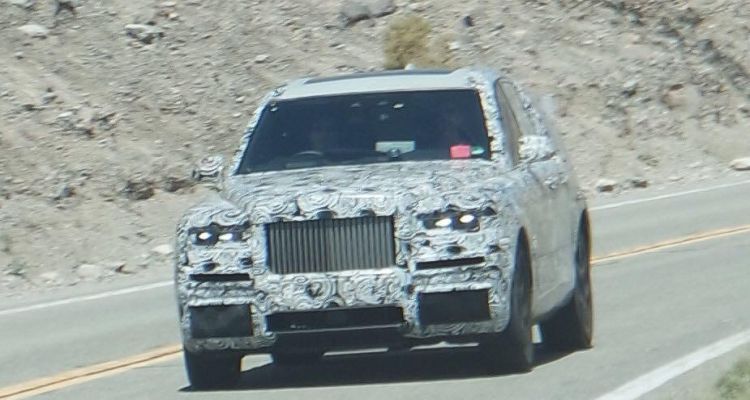 Spypics! De SUV van Rolls-Royce