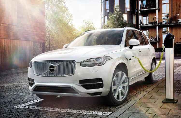 Volvo zegt de verbrandingsmotor vaarwel!
