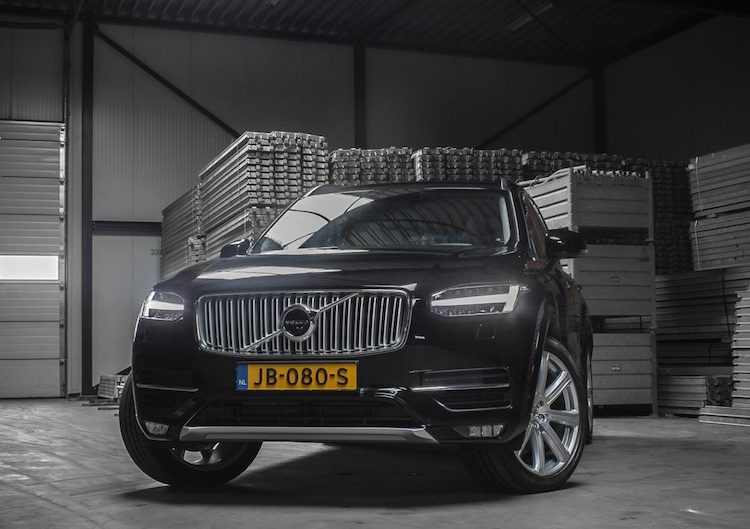 XC90