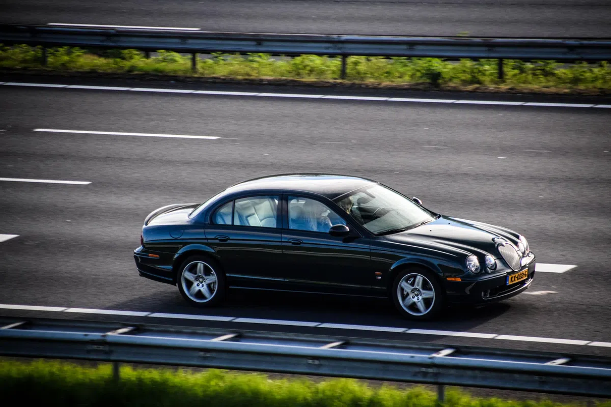S-type R