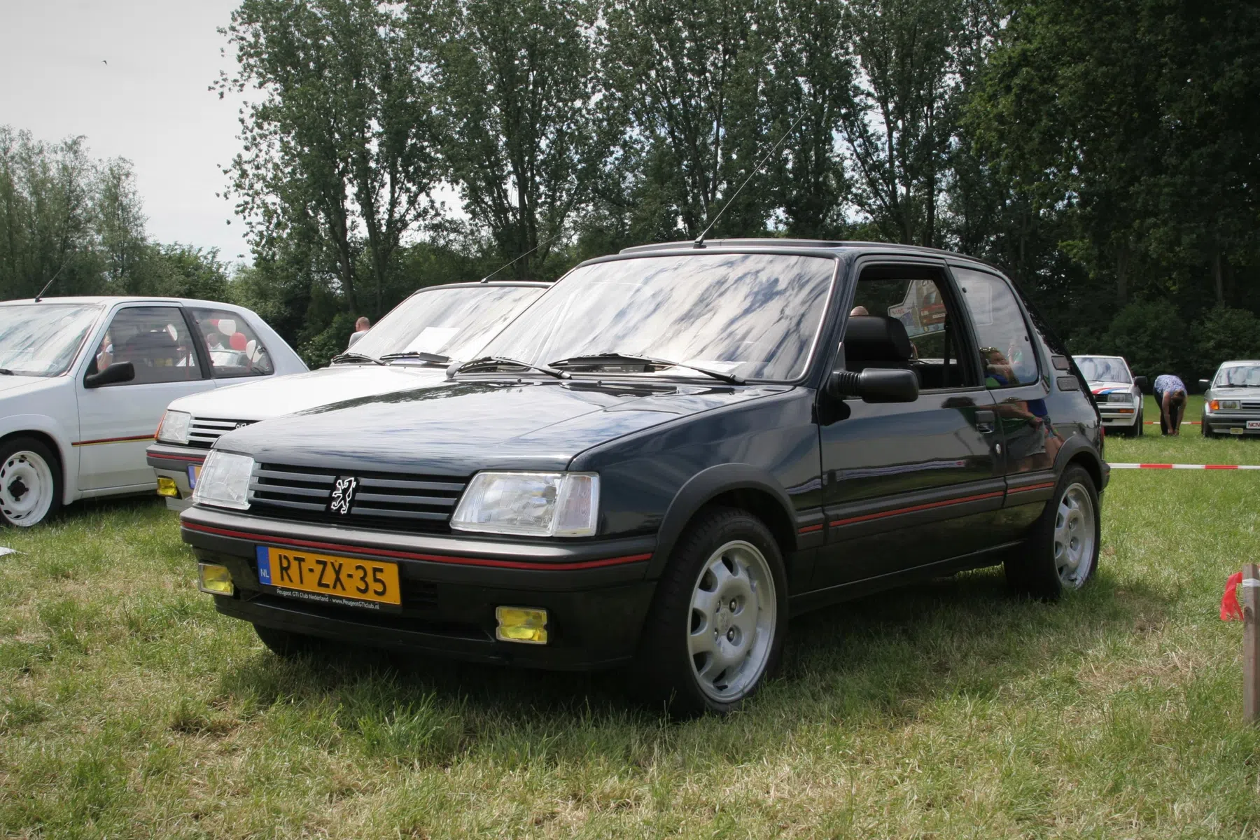 Peugeot 205 1.9 GTI Vert Sorrento