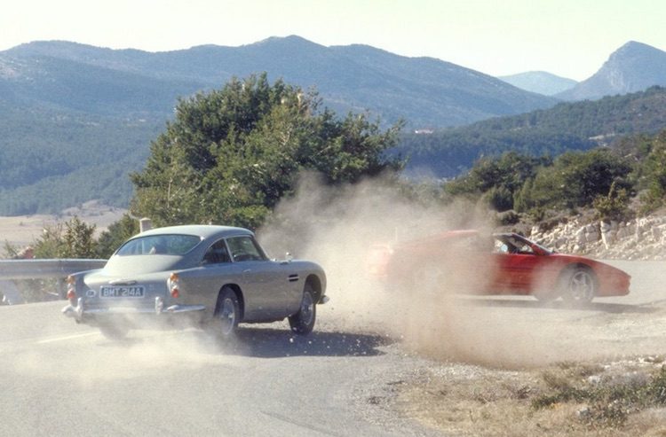 Aston Martin maakt James Bond auto's á 3 miljoen euro