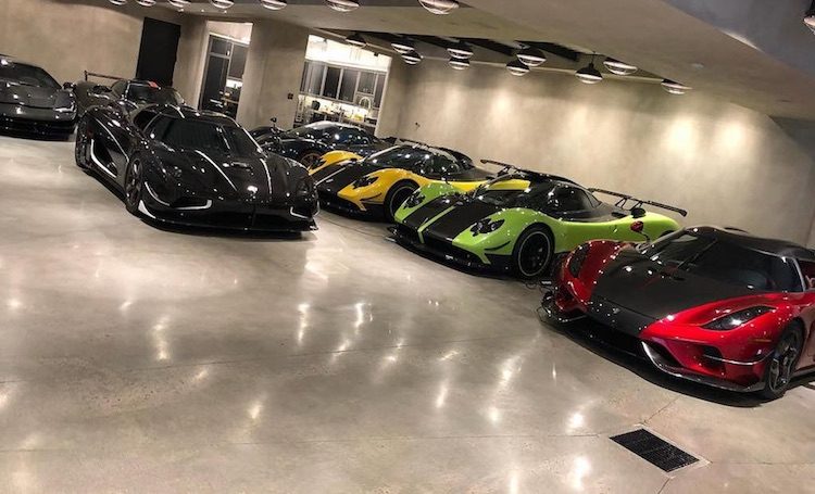 Foto's: bizarre autocollectie van tientallen miljoenen