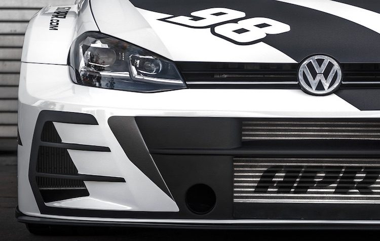 Zo zag je de Volkswagen Golf R nog niet eerder