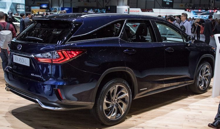 Lexus RX 450hL als ruime hybride naar Nederland