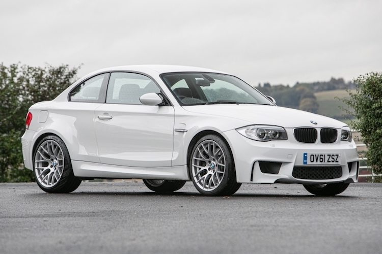 Deze zanger wil van zijn BMW 1M af
